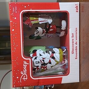 Disney Micky & Minnie 2 Piece 16 oz Glassware Set by Zak! New in Box